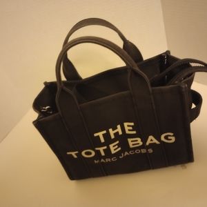 Marc Jacobs The Tote Bag.